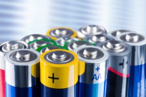 verschiedene Batterien Bildquelle: janier_stock.adobe.com